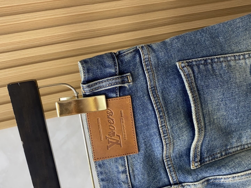 l0vis Vvtt0n jeans
